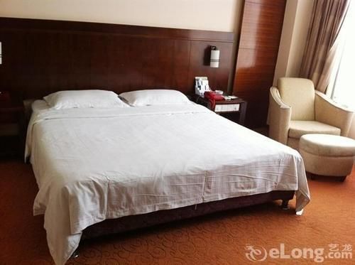 Jiujiang Futai 118 Hotel Rainbow Dış mekan fotoğraf